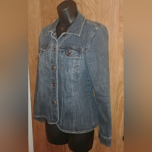Contrast denim jacket - Picture 3 of 7